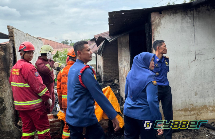 Satu Pria Tewas Terjebak Dalam Rumah yang Terbakar